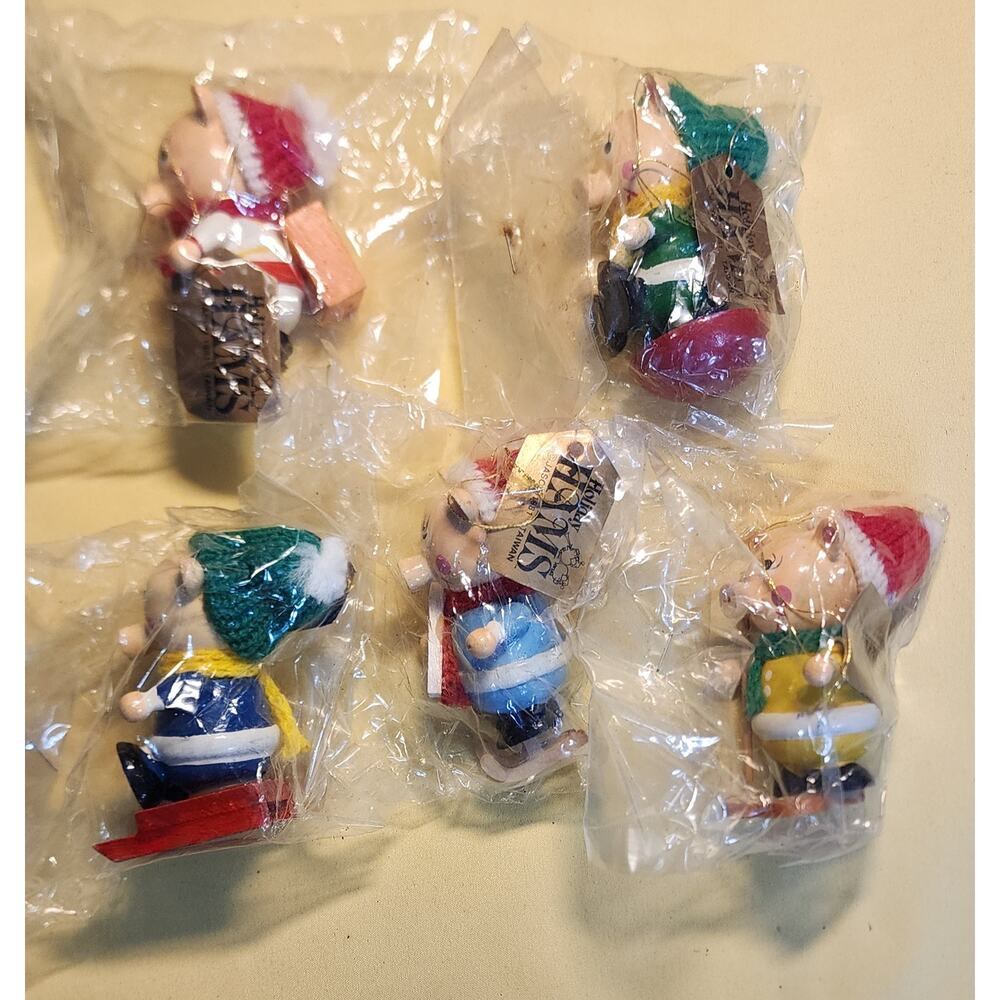 Holiday Hams Jasco 1981 Vintage Wooden Christmas‎ Ornaments Lot of 5